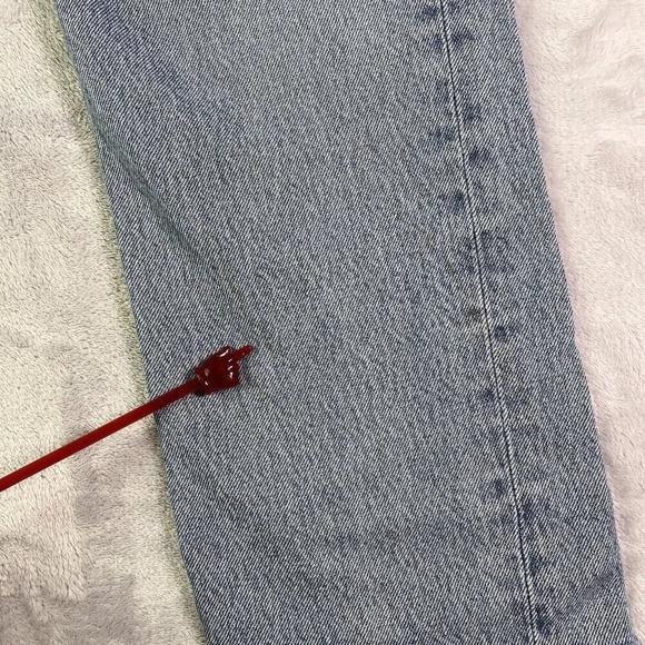 AGOLDE Straight Leg Jeans Women's 28 Distressed Hem Light Wash Chic Streetwear - Picture 8 of 16